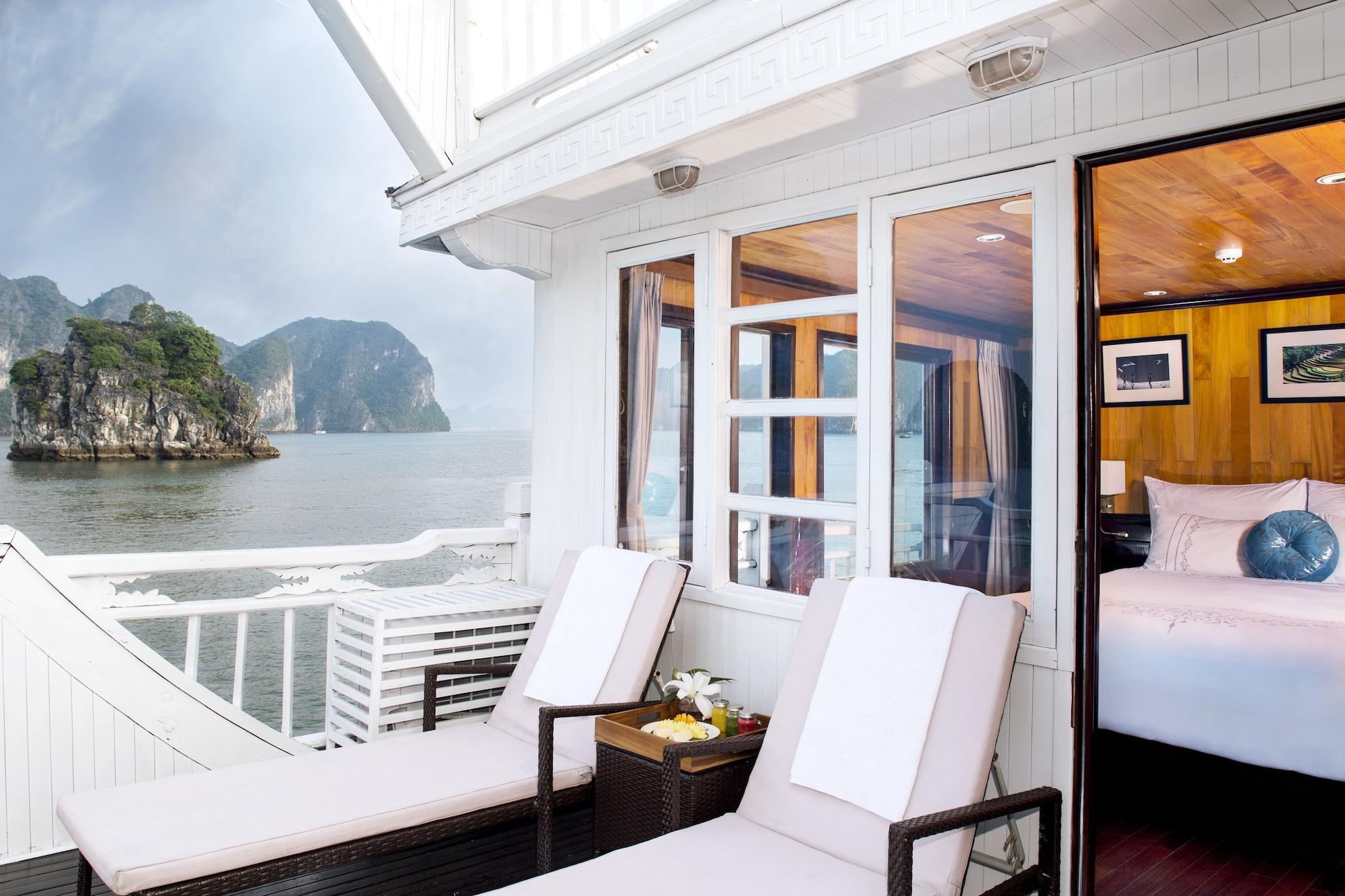 Aphrodite Cruise Hạ Long Ngoại thất bức ảnh
