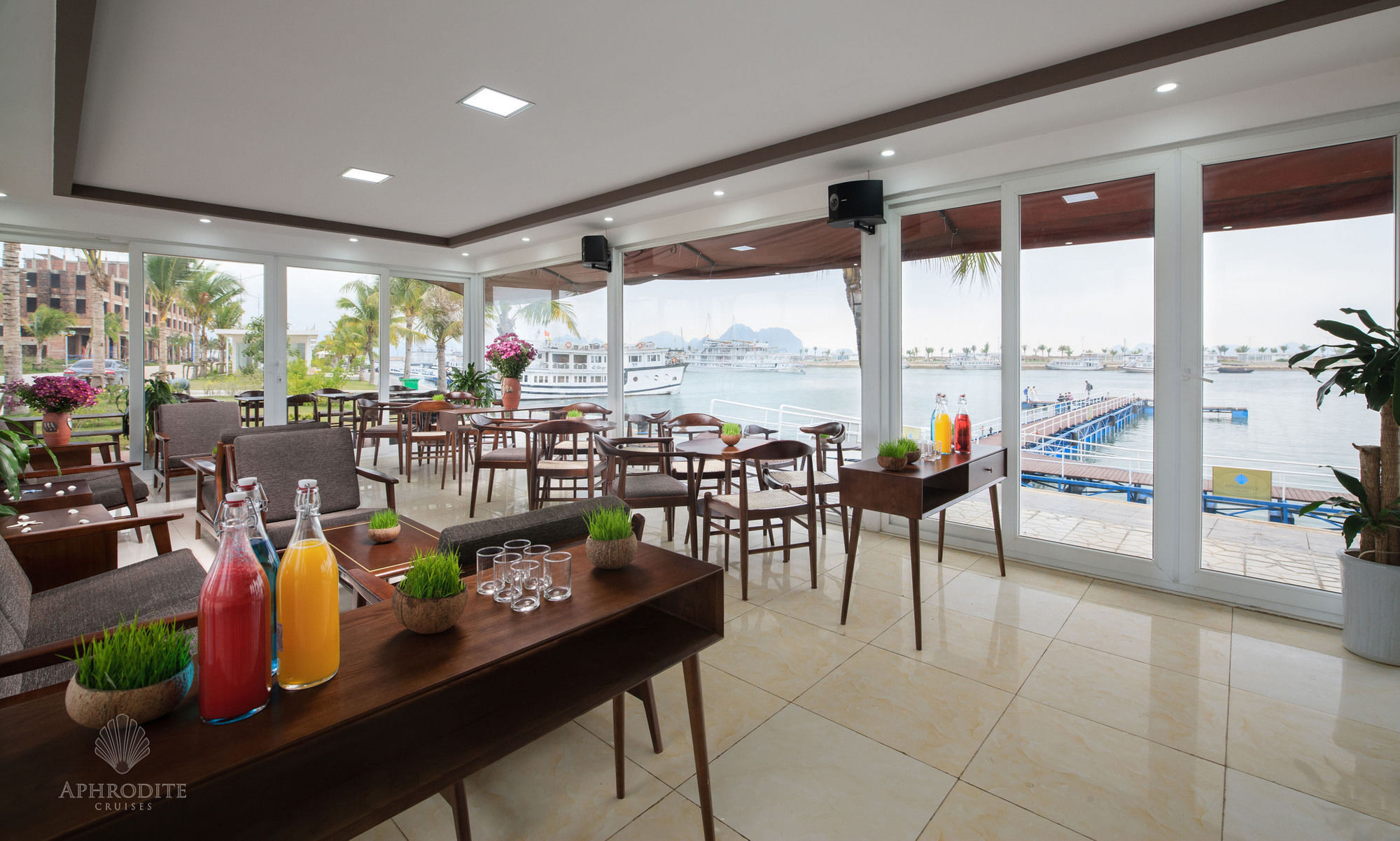 Aphrodite Cruise Hạ Long Ngoại thất bức ảnh